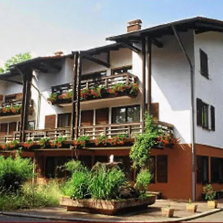 Auf Dem Roten Fels 公寓 Hoeheinoed