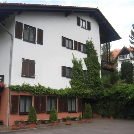 Auf Dem Roten Fels *